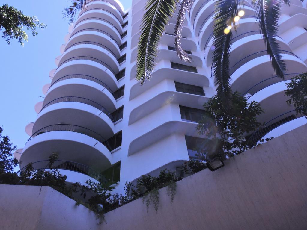 Monte Carlo Apartment Surfers Paradise Luaran gambar
