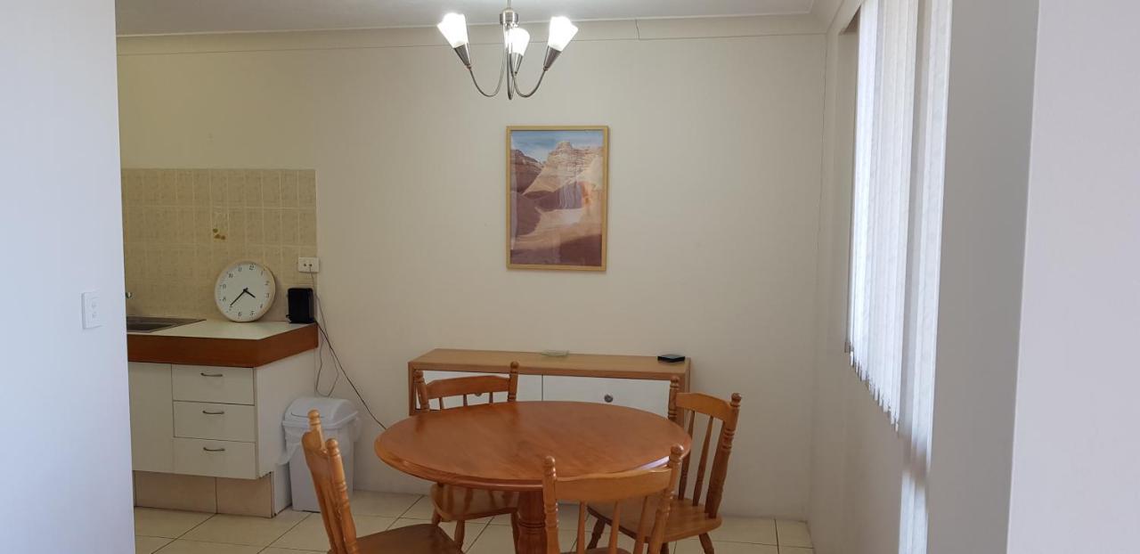Monte Carlo Apartment Surfers Paradise Luaran gambar