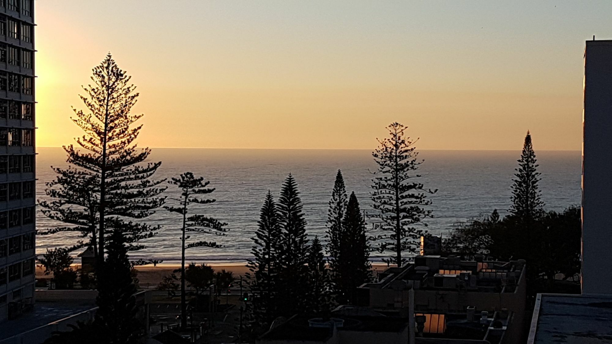 Monte Carlo Apartment Surfers Paradise Luaran gambar